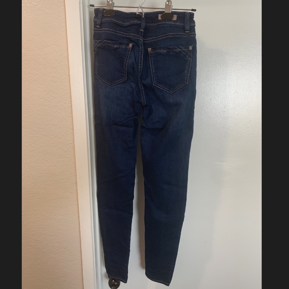 Jeans - Picture 2 of 2